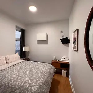Le Coach Hotel Montréal